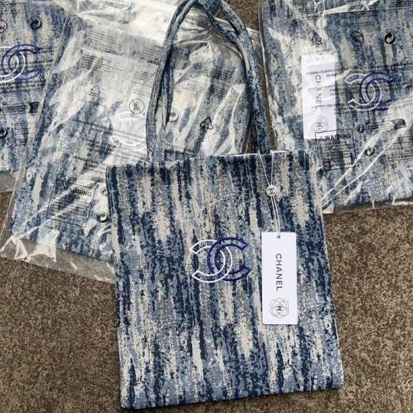 Chanel シャネルブランドトートバッグ デニム エコバッグ 28¬30cm 厚手帆布 A4対応 キャンバス ショルダーバッグ レディース メンズ 通勤 ビジネス 学校 大学生 買い物袋 ユニセックス おしゃれ シンプル