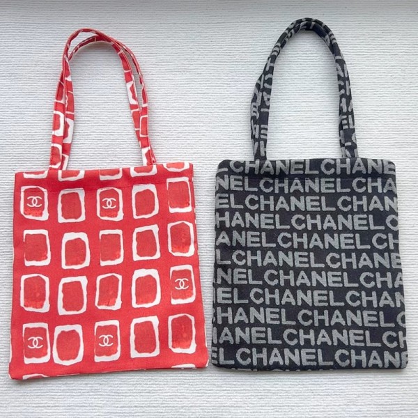 Chanel シャネルブランドキャンバスバッグ ハンドバッグ 肩掛けバッグ ハイブランド手提げカバン大容量レディースメンズトートバッグブランドカジュアル 28*30cm