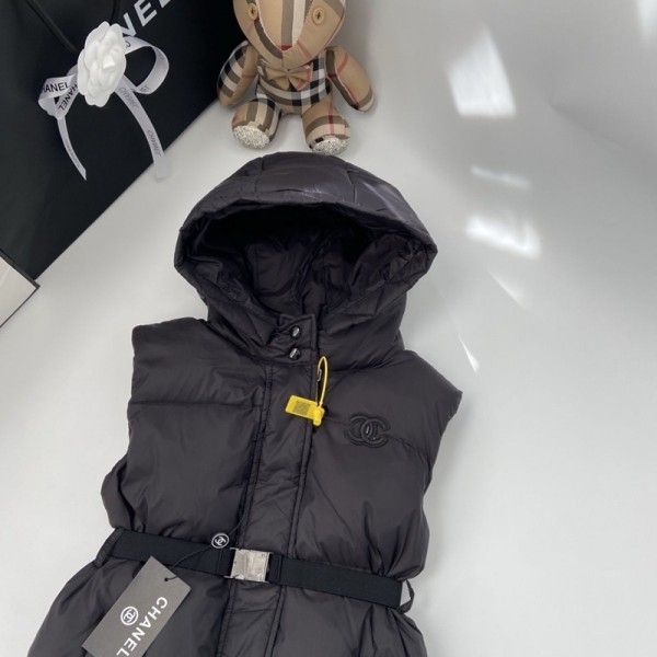 Chanel シャネルブランドキッズ 中綿ベスト 防寒 軽量 ガールズ アウター 秋 冬 子供ダウンベスト 120–160cm ロングダウン 通学 通園 男女兼用 あったかベスト アウトドア ウォッシャブル 
