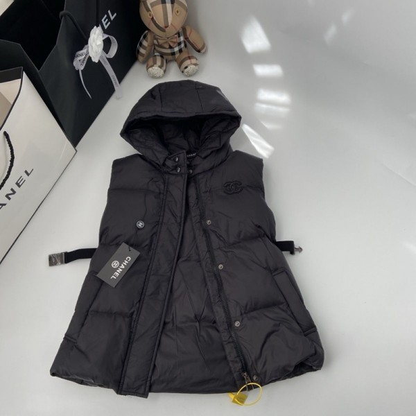 Chanel シャネルブランドキッズ 中綿ベスト 防寒 軽量 ガールズ アウター 秋 冬 子供ダウンベスト 120–160cm ロングダウン 通学 通園 男女兼用 あったかベスト アウトドア ウォッシャブル 