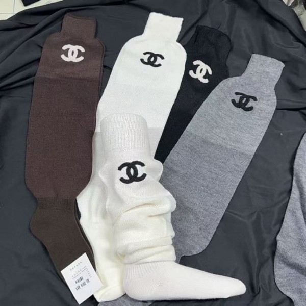 Chanel シャネルハイブランド 靴下 暖かい レディース 綿 ハイソックス 厚手 あったか靴下 防寒 無地 おしゃれ 伸縮性 通気性 抗菌 防臭 美脚 着圧 寝るとき用ソックス 保暖 秋 冬 冷え対策