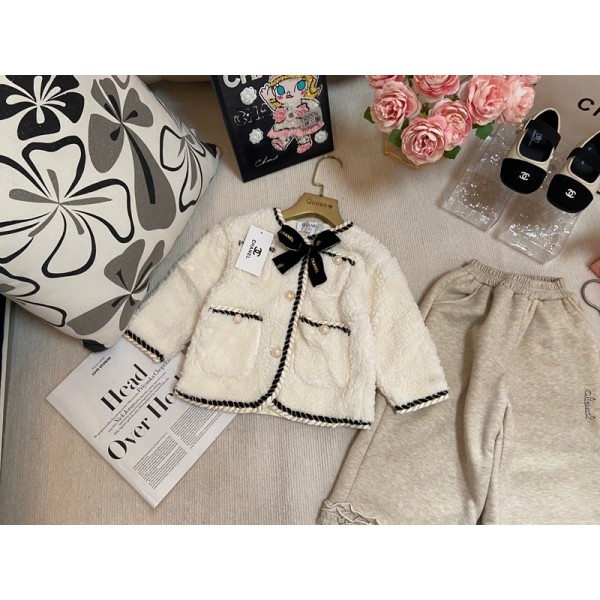 Chanel シャネルハイブランド子供ボアジャケット 裏起毛パンツ 女の子セットアップ ボアブルゾン キッズ 中綿フリースコート ワイドパンツ ガールズ モコモコ アウター 90-160cm ファージャケット 厚手 暖かい 