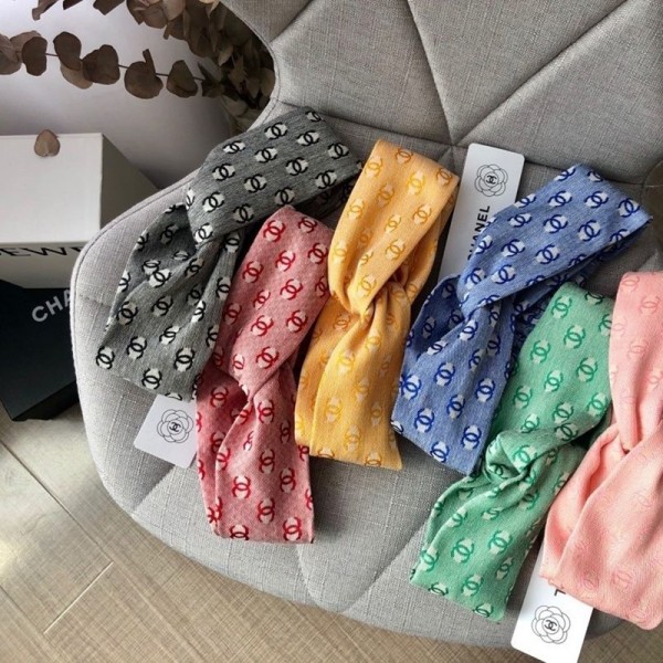 Chanel シャネルハイブランドワイドヘアバンド ヘアターバン 髪饰り レディース 柔らかい 伸縮性 速乾 吸水 おしゃれ 可愛い 洗顔 お風呂 ヨガ 化粧 スポーツ お出かけ 旅行用 デイリーユース