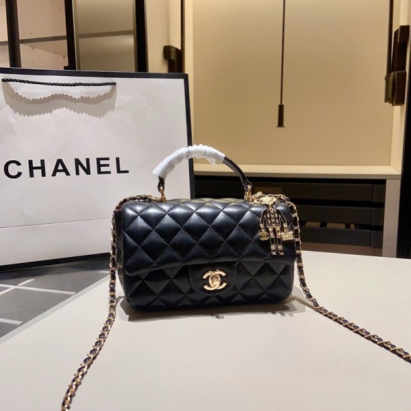 Chanel シャネル ブランド ショルダーバッグ女性 斜め掛けカバン ミニバッグ 3点セット ハイブランド肩掛けバッグブランド男女兼用ブランド手提げカバン大容量