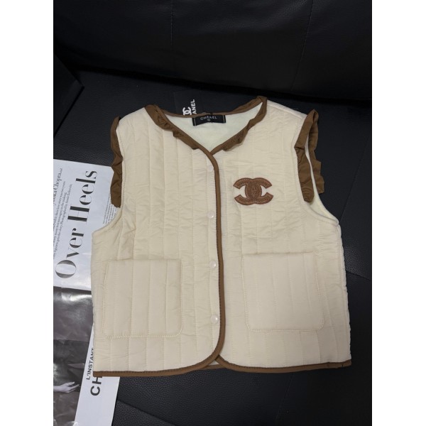 Chanel シャネル ブランド子供ベスト 防寒 裏起毛 キッズ中綿ベスト 中綿詰め 春夏秋 軽量 保温 男女兼用 90-140cm 登校 通園 防風 厚手 インナー アウター ギフト