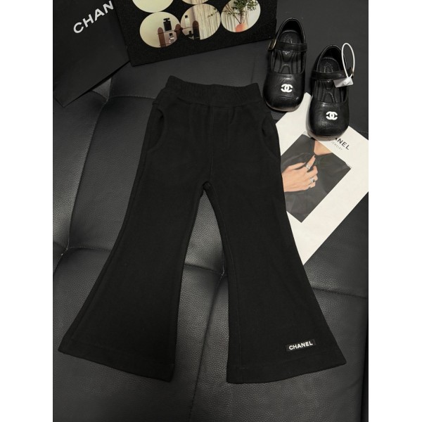 Chanel フレアパンツ キッズ 女の子 ブランドシャネル子供服 ロングパンツ ボトムス ジーンズ ブーツカット 90-150cm 裏起毛 厚手 脚長効果 着痩せ 裏ボア カジュアル 韓国 おしゃれ 秋冬服 普段着 通学 