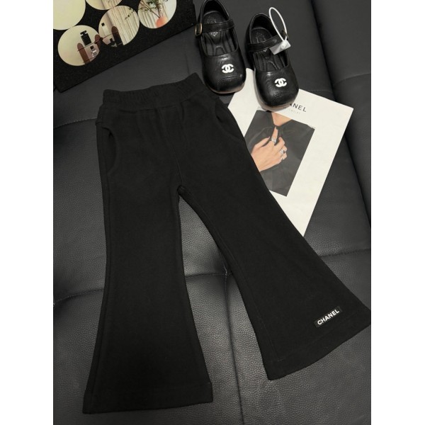 Chanel フレアパンツ キッズ 女の子 ブランドシャネル子供服 ロングパンツ ボトムス ジーンズ ブーツカット 90-150cm 裏起毛 厚手 脚長効果 着痩せ 裏ボア カジュアル 韓国 おしゃれ 秋冬服 普段着 通学 
