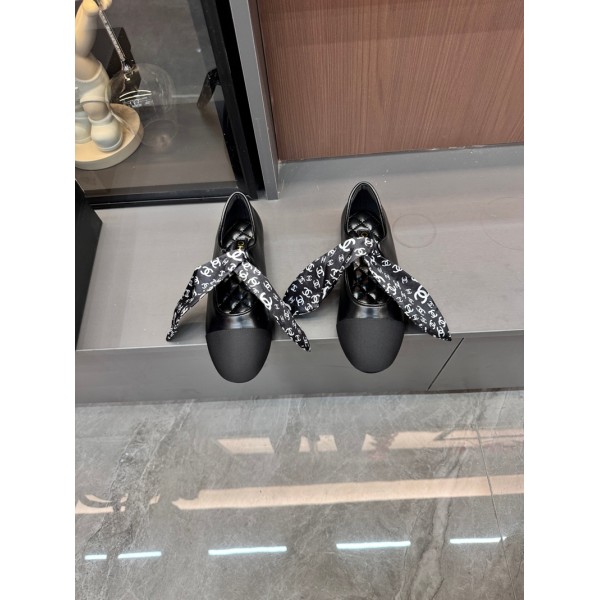 Chanel シャネルブランドパンプス ストラップ ラウンドトゥ 痛くない ローヒール 225~255cm ミュール リボンストラップ レディース 大きいサイズ バイカラー ツートンカラー メリージェーン ぺたんこ靴 大きいサイズ