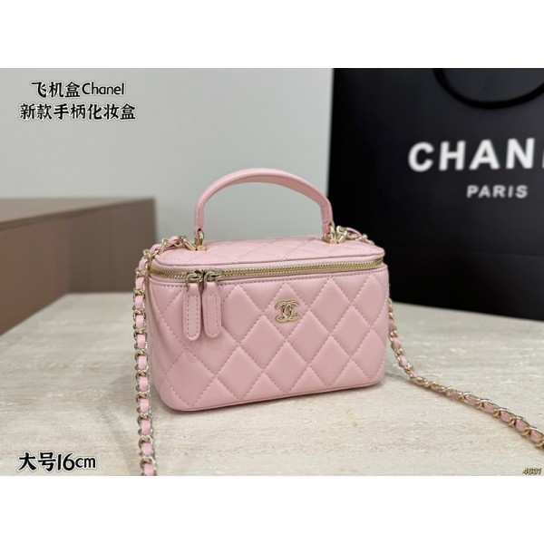 Chanel シャネルブランドキルティング バニティバッグ ショルダーバッグ レディース チェーンバッグ オシャレ 斜め掛け 軽い 2way かわいい 韓国 16*10CM