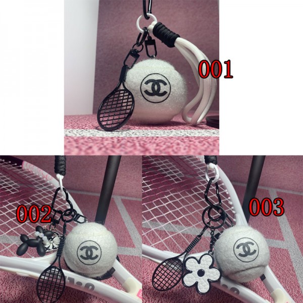シャネルブランドキーホルダー 個性テニスボールラケットデザイン Chanelキーチェーン かわいい キーリング レディース メンズ ユニセックス テニスグッズ バッグチャーム 誕生日プレゼント