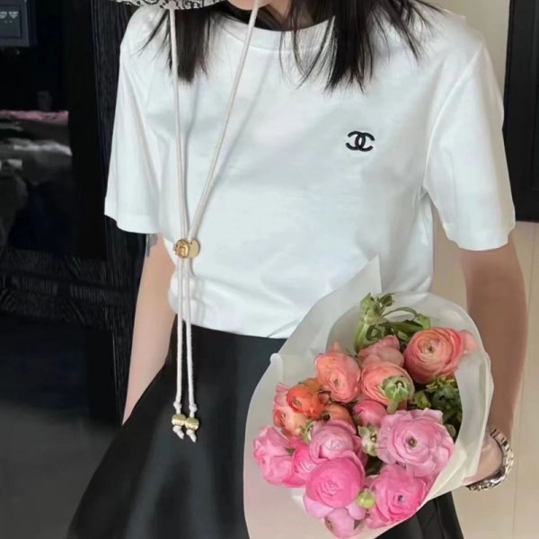 Chanel シャネルハイブランドtシャツ偽物レディースメンズブランドtシャツ上着カジュアル20代 30代40代tシャツ 激安パロディtシャツ ユニセック ブランドペアルック S-4XL