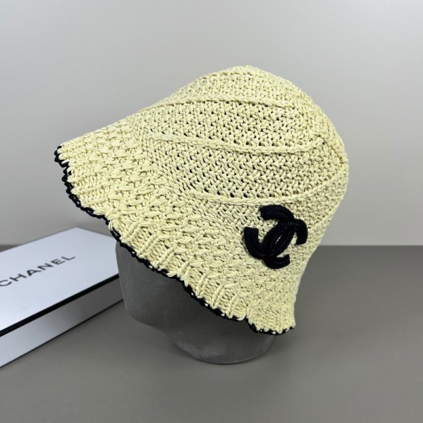 Chanel シャネルハイブランド麦わら帽子 レディース 帽子 uvカット バケットハット かわいい サイズ調節可能 つば広 日焼け防止 大きめ 遮光 バケットハット 頭周り 吸汗速乾 小顔効果 春 夏 秋 海/散歩/旅行/登山/通勤 女優帽