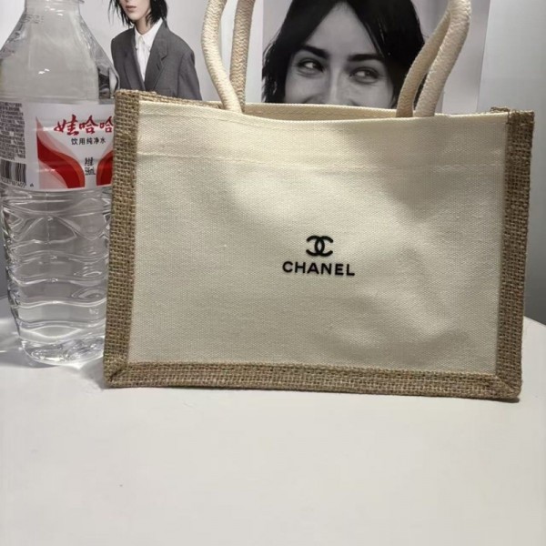 Chanel シャネルブランドハンドバッグ 女性 肩掛けバッグ ブランド トートバッグ 男女兼用 ブランド手提げカバン 大容量 ブランドキャンバスバッグ コーデ