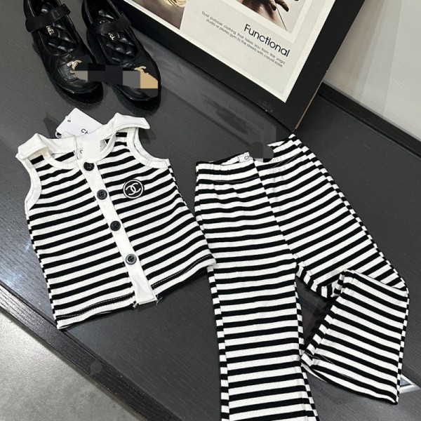 Chanel シャネルブランド 子供服 女の子 キッズ セットアップ 夏 2点セット 女児服 ガールズ キャミソール フレアパンツ 80-150cm セット 通気性 おしゃれ 韓国風 普段着 洋服 カジュアル 可愛い