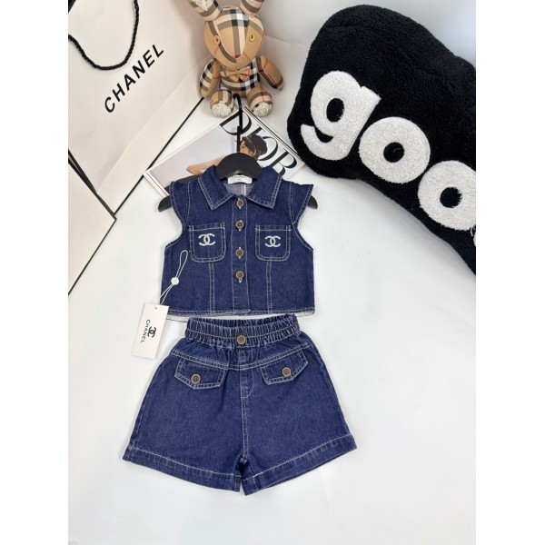 ブランドシャネルChanel デニム服 ノースリブ ショーツ 子供服 女の子 セットアップ  デニムタンクトップTシャツ 袖なし ポロネック 通気性 無地 セットアップ ２点セット 90¬150cm ショーツ 流行り 着痩せ ハイウエスト 膝上 普段着 通園 通学