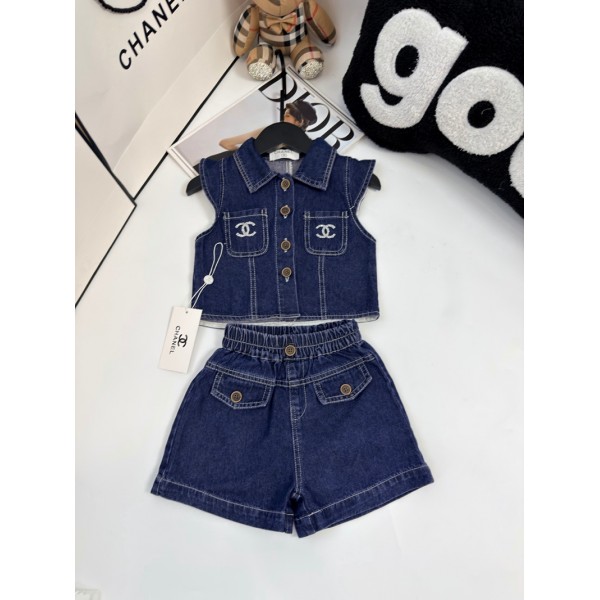 ブランドシャネルChanel デニム服 ノースリブ ショーツ 子供服 女の子 セットアップ  デニムタンクトップTシャツ 袖なし ポロネック 通気性 無地 セットアップ ２点セット 90¬150cm ショーツ 流行り 着痩せ ハイウエスト 膝上 普段着 通園 通学