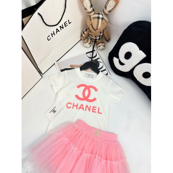 Chanel シャネルブランド子供服 女の子 セットアップ Tシャツ 夏服 半袖 チュールスカート 無地 キッズ  80¬130cm 上下セット ゆったり カジュアル 韓国 可愛い オシャレ 薄め 通学 普段着 運動着 春服