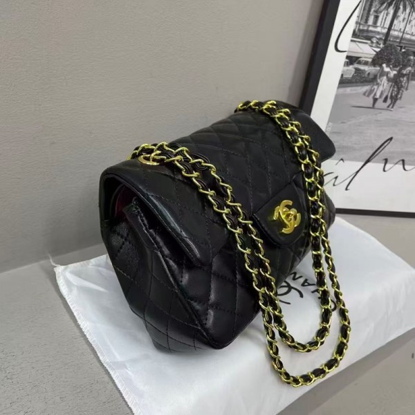 Chanel シャネルブランドショルダーバッグ レディース 斜め掛けバッグ ななめがけ バッグ 軽量 ミニショルダー ミニ チェーン キルティング ポーチ 小さめ かわいい 人気 ブランド 2way 長め