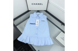 シャネル子供ワンピース Dior外出スリッパ ロエベ半袖Ｔシャツ パロディ