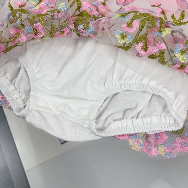 シャネルブランドChanel 赤ちゃん服 ベビードレス 女の子 ロンパース チュールスカート オシャレ 66¬90cm 花柄 フリル 可愛い ベビー服 髪飾り付き プリンセス 新生児 出産祝い プレゼント 結婚式 お食い初め