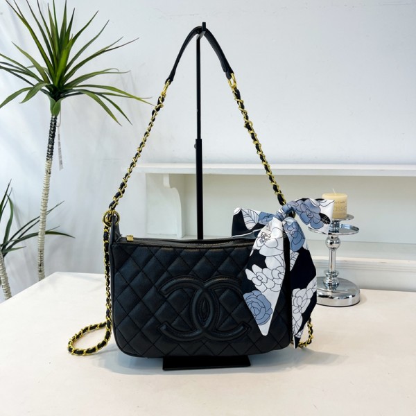 Chanel シャネルハイブランド ショルダーバッグ レディース チェーンバッグ 肩掛け バッグ レザーバッグ セレブ愛用 斜めがけ 2way おしゃれ 大容量 柔らかい シンプル カジュアル 手持ち 人気 通勤