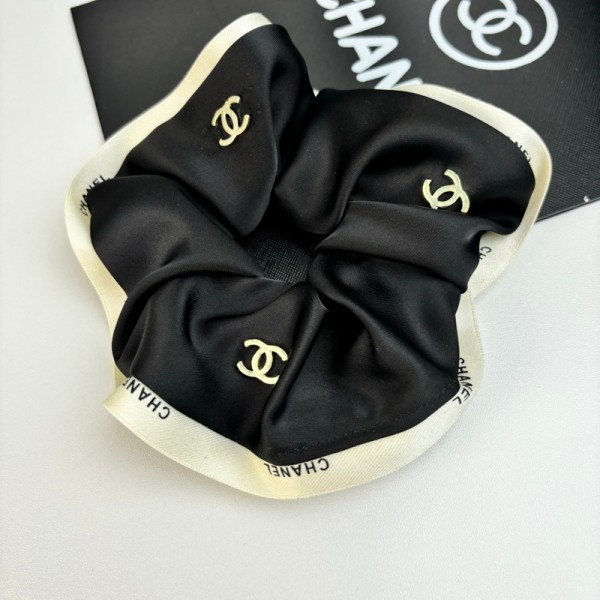 Chanel シャネルブランドシュシュ 大人 ボリューム 可愛い おしゃれ 大きめ しゅしゆ オフホワイト ヘアゴム かわいい オトナ ボリュームシュシュ 黒 白 大きめのシュシュ 気質