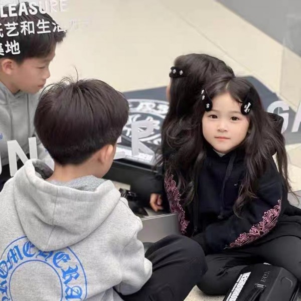 クロムハーツ風 Chrome Heartsブランドキッズ パーカー 子供スウェット プリント柄トレーナー 男女兼用 子供服 110-160cm グレー/ブラック ストリート系 カジュアル 