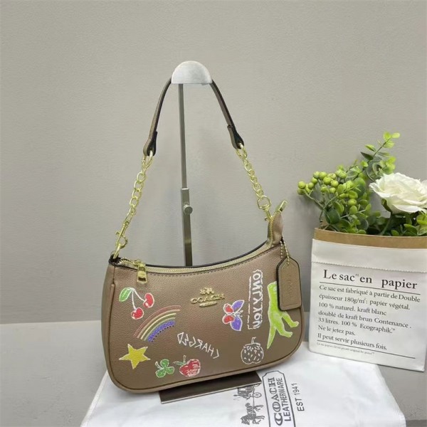 Coach コーチブランドショルダーバッグ 大容量 レディース バッグ 2WAY レザー ハンドバッグ 鞄 レディース 肩掛け 斜め掛けバッグ 2本ストラップ 付き おしゃれ シンプル 軽量 通勤 通学 ギフト