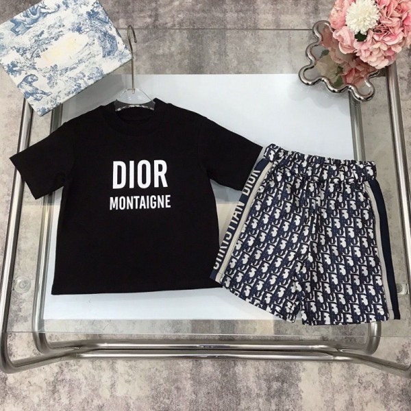 Dior ディオール ブランド 子供服 Tシャツ ハーフパンツ 2点セット ファッション 潮流 定番ロゴ 半袖 Tシャツ 半ズボン スーツ 90 - 160cm