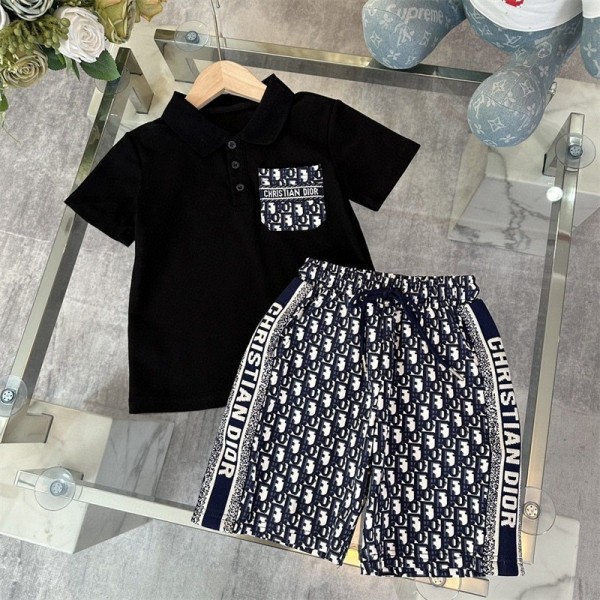 Dior ディオール ブランド 子供服 ポロTシャツ ハーフパンツ 2点セット ファッション 潮流 定番ロゴ 半袖 Tシャツ 半ズボン スーツ 2色  90 - 160cm