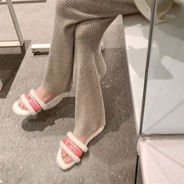 Dior ディオールブランド スリッパ カジュアル アウトドアスリッパ レディース 通気性 カラー ファッション スリッパ レディース スリッパ ルームシューズ レディース 韓国 ルームシューズ レディース 暖かい かわいい