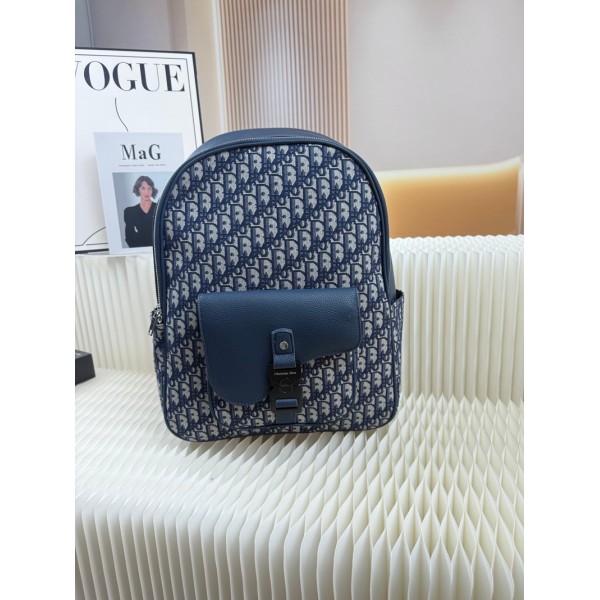 Dior ディオールハイブランドリュック レディース 軽量 バック 通学 通勤 シンプル おしゃれ 人気 ポケット多い 大容量 高校生 大人 男女兼用 リュックサック