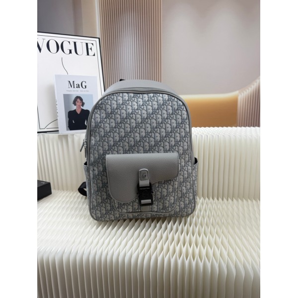 Dior ディオールハイブランドリュック レディース 軽量 バック 通学 通勤 シンプル おしゃれ 人気 ポケット多い 大容量 高校生 大人 男女兼用 リュックサック