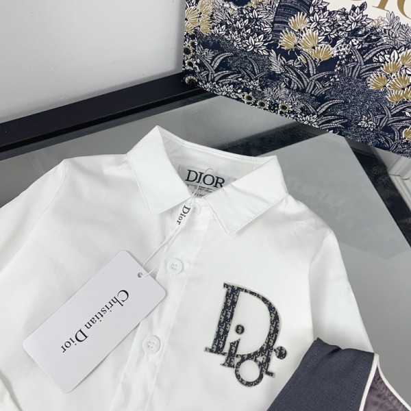 ディオール子供服 スーツ 男の子 Dior ブランドフォーマルスーツ 無地 キッズ 紳士服 子供服 80-140cm ボーイズ フォーマルウェア 結婚式 発表会 入園式 卒園式 お宮参り 七五三 キッズコスチューム