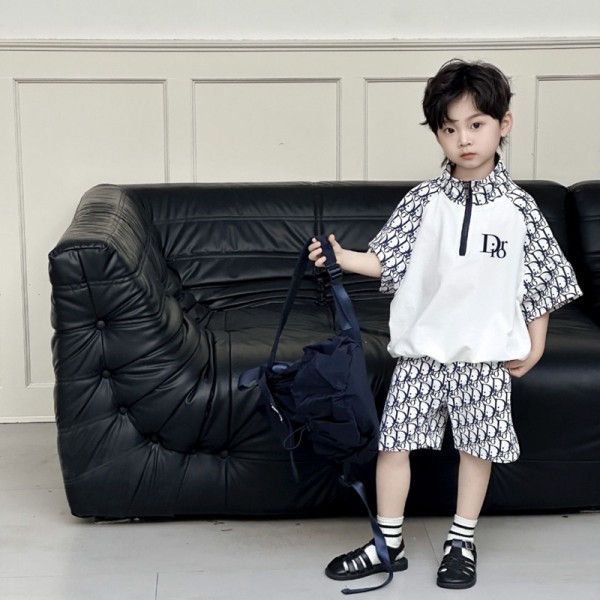 Dior ディオールブランドキッズ服 半袖Tシャツ&ショートパンツ セットアップ 女の子 ワンピース 男の子 上下セット 総柄ロゴ コンビ 兄弟コーデ 100-160cm 姉妹コーデ 夏服 ベビー服 子供服 お揃い おしゃれ