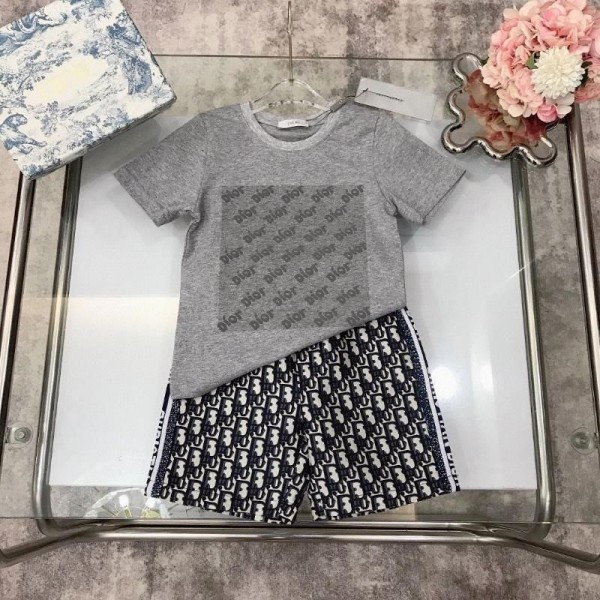 ブランドDior ディオール子供服 半袖tシャツ ショートパンツ 短パン 男の子 女の子 綿 上下セットアップ 夏服 90-160cm キッズ 普段着と部屋着兼用 男女兼用 上着 ルームウェア カジュアル クールネック