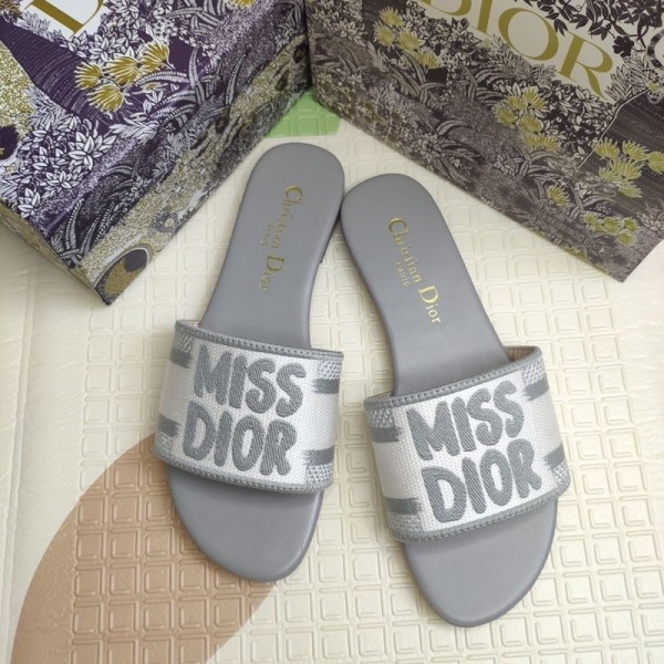 Dior ディオールハイブランドスリッパ レディース ミュール サンダル 滑り止め フラット おしゃれ かわいい オフィス 歩きやすい 夏 カラフル 疲れない 履きやすい 225¬260mm 