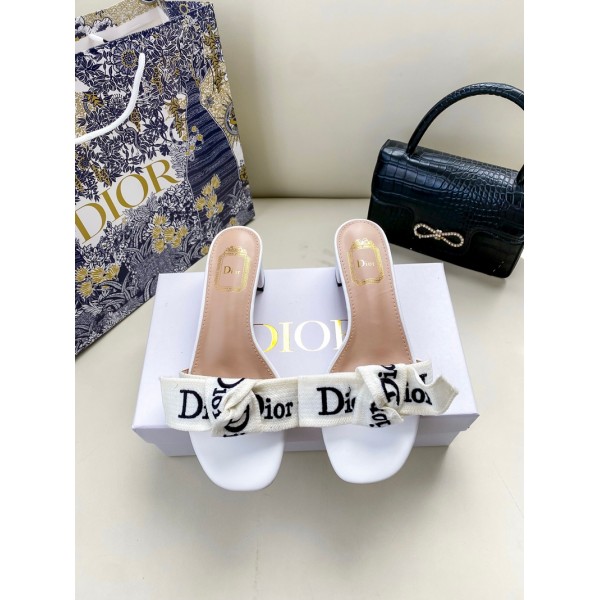 Dior ディオールハイブランドスリッパ ピンクリボンロゴ付きフラットスライドサンダル レディース カジュアル ビーチサンダル 室内スリッパ 通勤 夏 お出かけ 柔らか履き心地 225~250mm