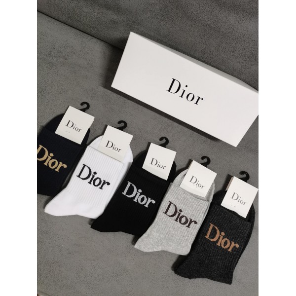 Dior ディオールハイブランド メンズソックス 綿製ブランド 靴下 大人気 コットンソックス 女の子好き 韓国上質な コットン ソックス 通気性 5足セット