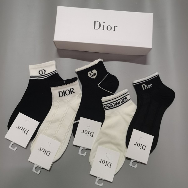 Dior ディオールハイブランド ショートソックス 綿製レディース向け 靴下 かわいい薄手ソックス 女の子好き 韓国ブランドソックス 男女兼用 ファッション 5足セット