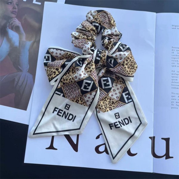 フェンディヘアゴムハイブランド2点セット FENDI かわいい 蝶結び ヘアアクセサリー シュシュ レディースおしゃれ 人気 髪飾り 髪アレンジ