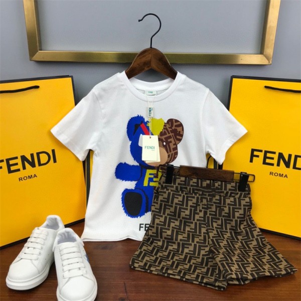FENDI フェンディ ブランド 子供服 Tシャツ 半ズボン ハーフパンツ 2点セット ファッション スーツ 90 - 160cm