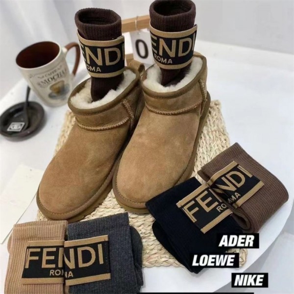 Fendi フェンディハイブランド ソックス 綿製レディース向け 靴下 かわいいブランドミドルソックス 高品質上質な コットン ソックス くつした