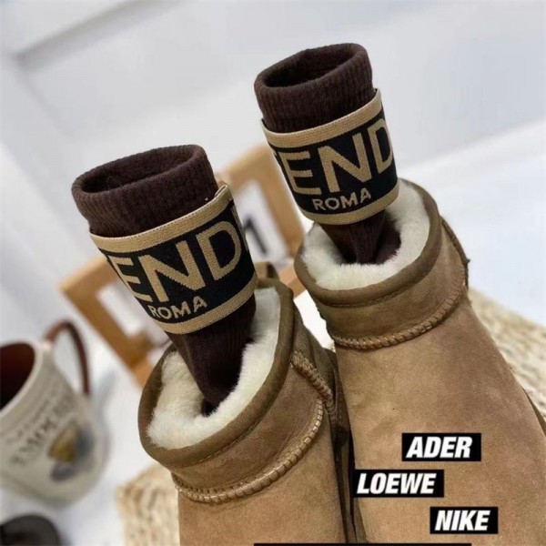 Fendi フェンディハイブランド ソックス 綿製レディース向け 靴下 かわいいブランドミドルソックス 高品質上質な コットン ソックス くつした