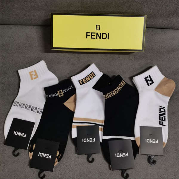 Fendi フェンディハイブランド ソックス 綿製ブランド ストッキング 大人気コットン 靴下 メンズ 通気性ブランドミドルソックス 高品質
