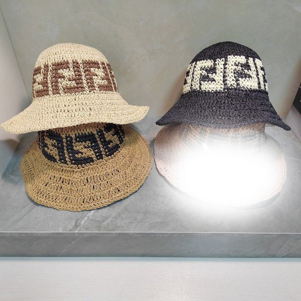 Fendi フェンディ ハイブランドハット 麦わら帽子 ストローハット ハンドメイド レインボーストライプ かぎ針編み ビーチ バケットハット フィッシュマン パナマハット 激安