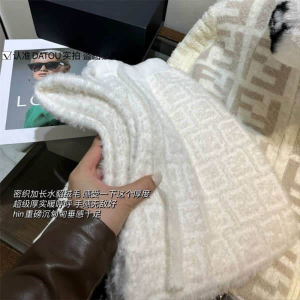 フェンディボアワイドパンツ レディース ブランドFENDI ルームウェアボトムス フリース モコモコパンツ 肌に優しい 裏起毛 極暖 あったか ぬくもり感じる 巣ごもりルームパンツ 部屋着 両面起毛 フリース