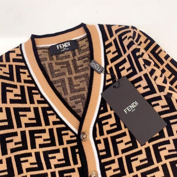 Fendi フェンディブランド子供服 カーディガン キッズ 男の子 Vネック 女の子 ニットセーター 90-150cm 長袖 綿 スクールコート 春秋冬 無地 学生 通園通学 セミフォーマル 発表会 ボーイズ 防寒 