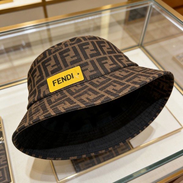 Fendi フェンディハイブランドバケットハット メンズ コットン サファリハット レディース 深め つば広 日除け ファション UVカット 帽子 春夏 日焼け防止 紫外線対策 軽量 小顔 通気速乾 男女兼用 通勤 旅行