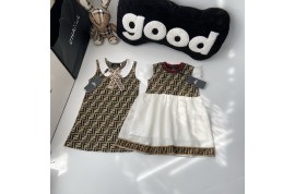 Fendiキッズ服セットアップ ミュウミュウヘアゴム ルイヴィトンボストンバッグ